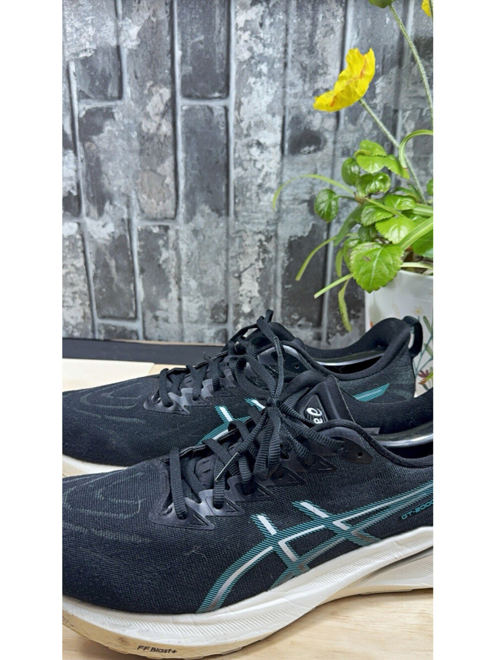 ASICS GT-2000 13 Men's Black Solid Low Top Lace-Up Running Sneaker 1011B861